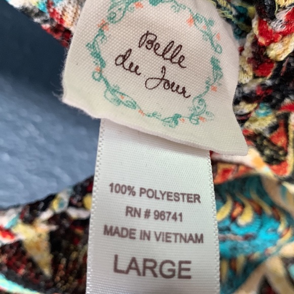 COPY - 🏖️🌴 Tank Too - Picture 6 of 6